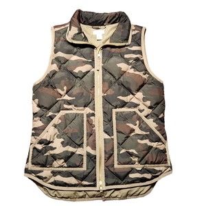 J CREW Quilted Vest Full Zip Green Brown Camouflage Print Down Fill Womens XS